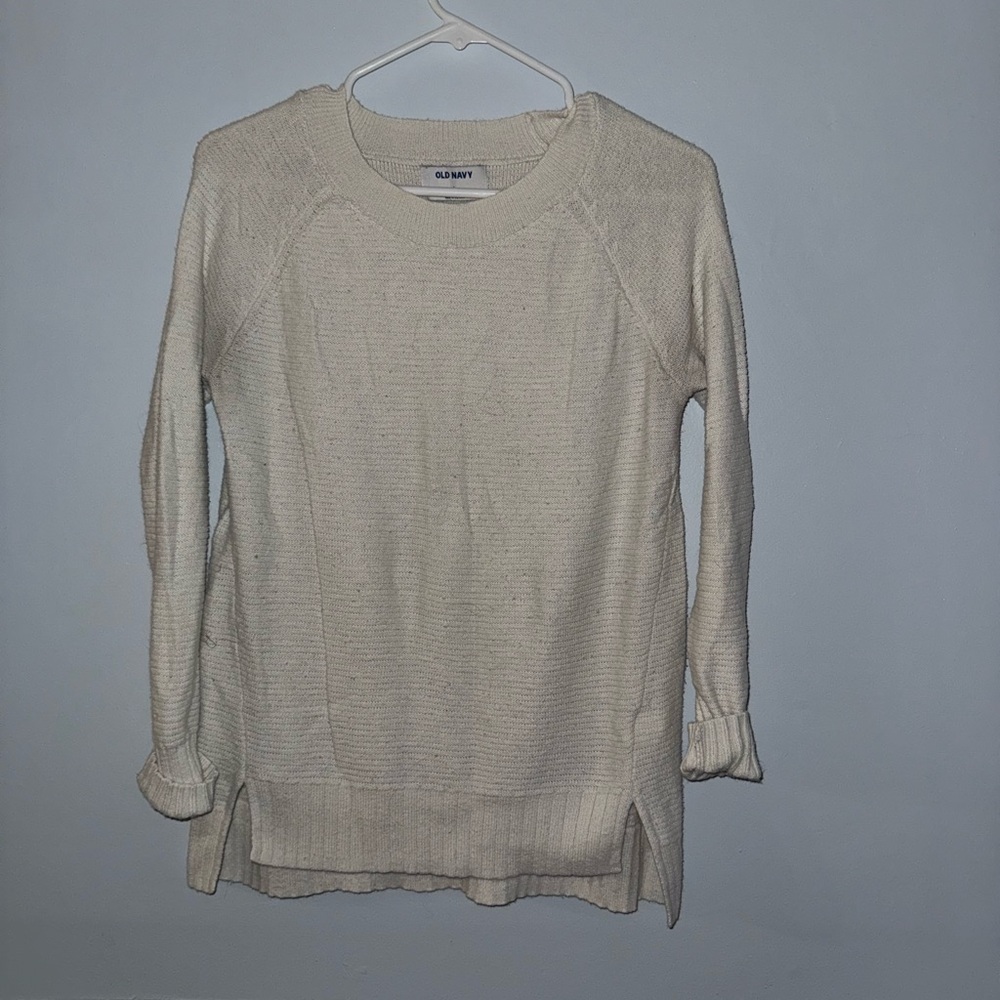 Old Navy Off-White Knit Pullover